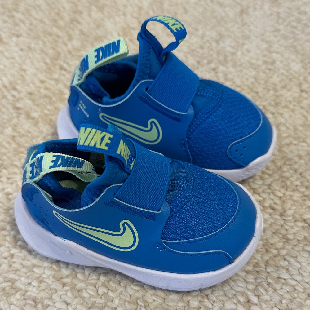 Nike Flex Runner 3 Toddler 4C